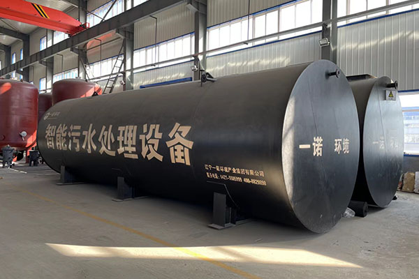 一體化污水處理設(shè)備在選擇風(fēng)機(jī)時(shí)要注意些什么？
